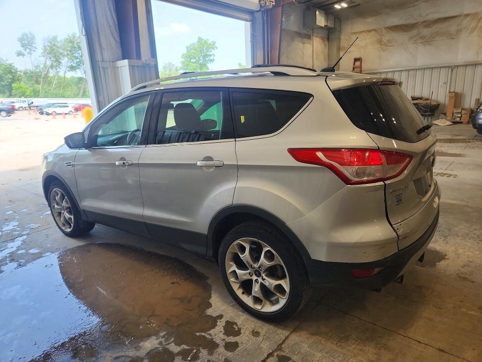 2013 Ford Escape მანქანა იყიდება აუქციონზე, vin: 1FMCU9J90DUB56326, აუქციონის ნომერი: 61402896