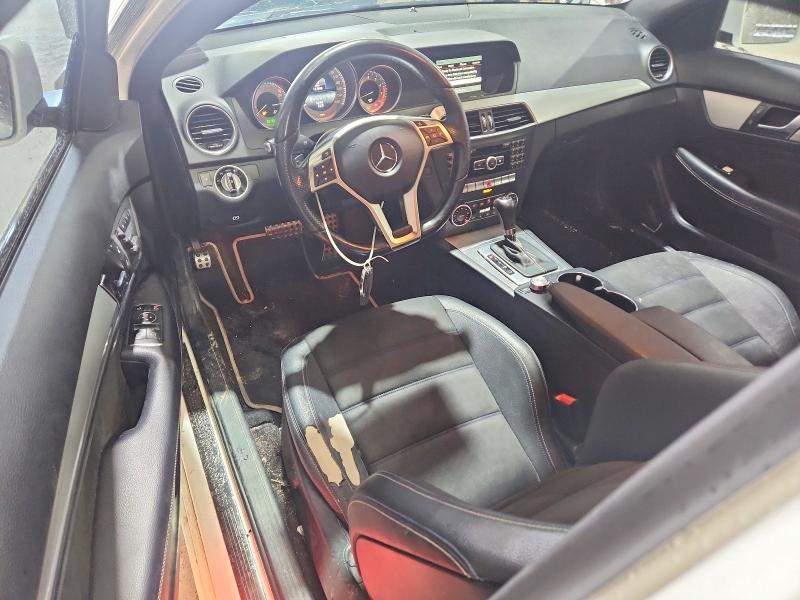Продажа на аукционе авто 2015 Mercedes-benz C, vin: WDDGJ4HB8FG369249, номер лота: 60670356