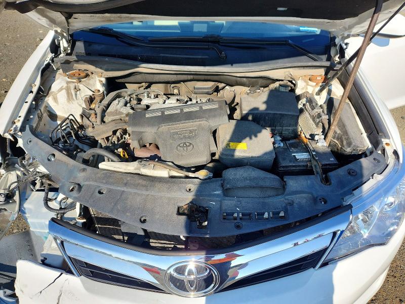 61678696 :رقم المزاد ، 4T1BF1FKXCU521452 vin ، 2012 Toyota Camry مزاد بيع