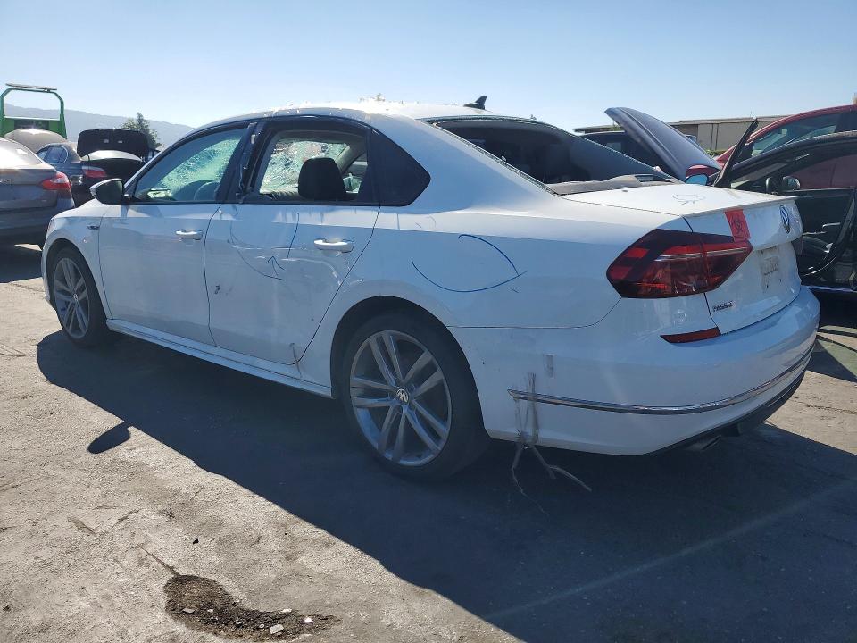 2018 Volkswagen Passat მანქანა იყიდება აუქციონზე, vin: 1VWAA7A36JC036971, აუქციონის ნომერი: 60258066