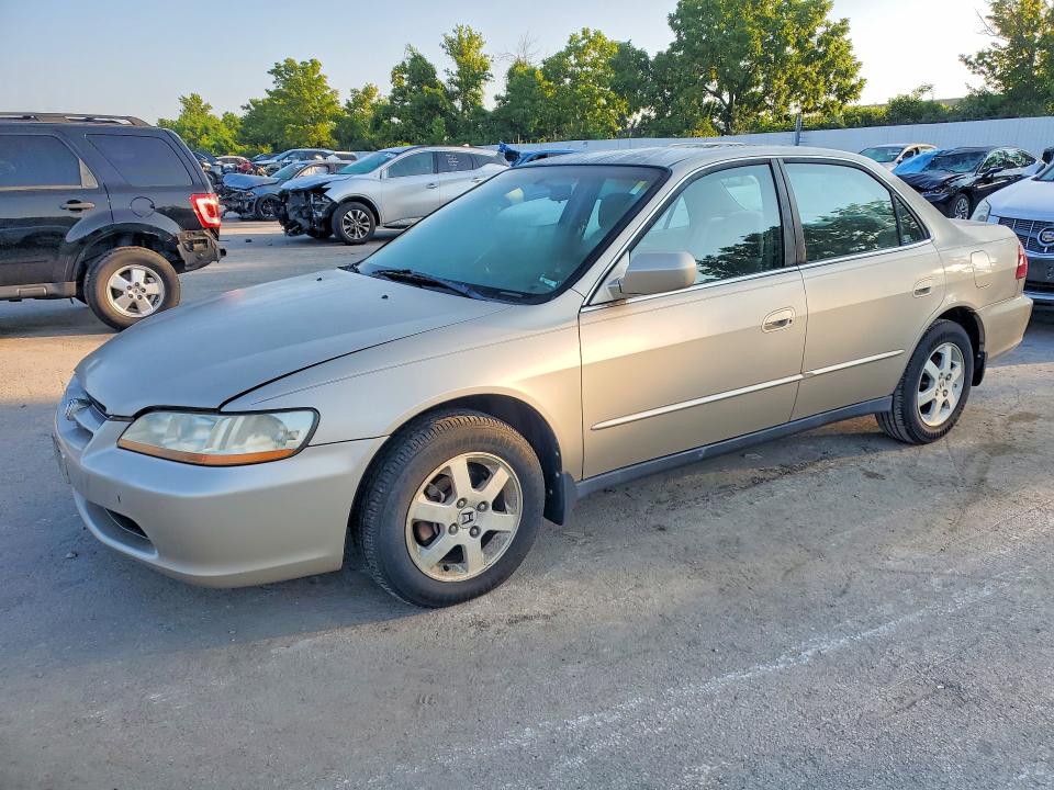 Продаж на аукціоні авто 2000 Honda Accord, vin: 1HGCG567XYA039583, номер лоту: 62225736