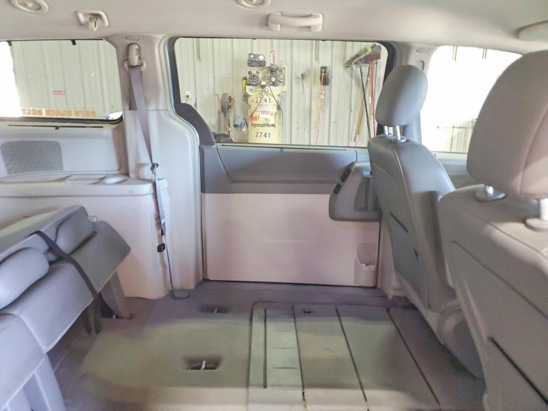 61749236 :رقم المزاد ، 2A8HR54P68R818968 vin ، 2008 Chrysler Town & Country مزاد بيع