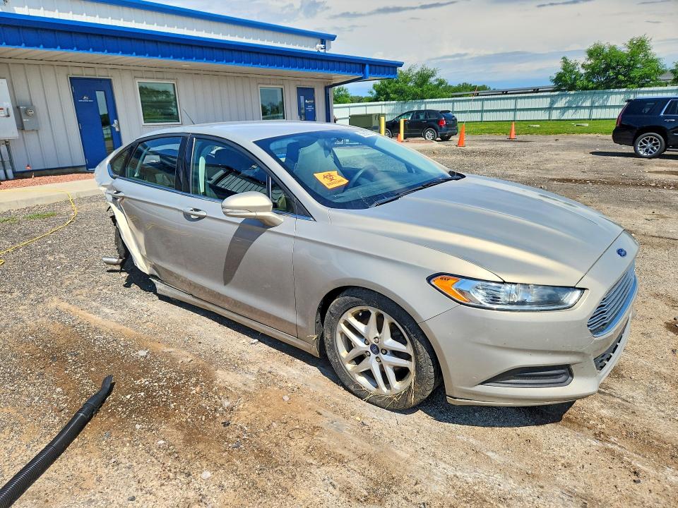 59656016 :رقم المزاد ، 3FA6P0H74FR180590 vin ، 2015 Ford Fusion مزاد بيع