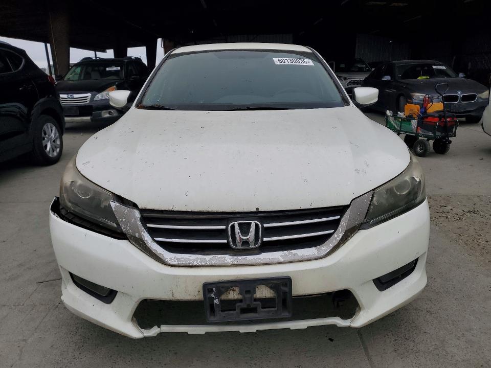 Продажа на аукционе авто 2014 Honda Accord, vin: 1HGCR2F57EA151468, номер лота: 60130036