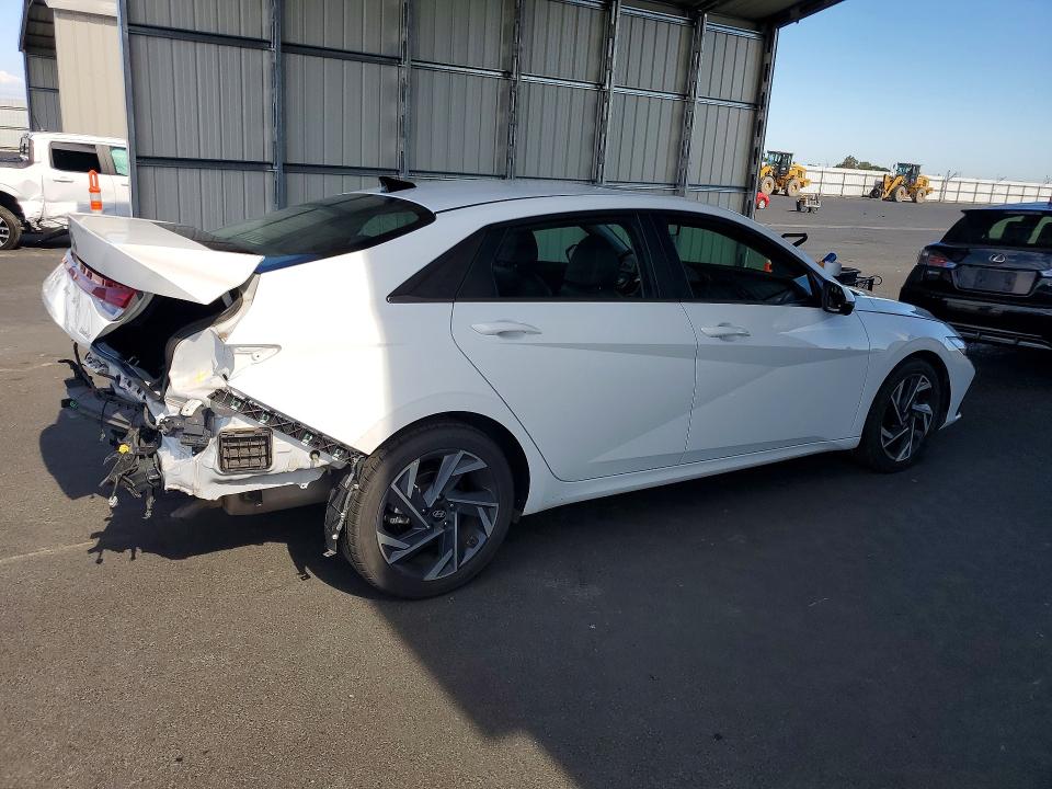 Продажа на аукционе авто 2024 Hyundai Elantra, vin: KMHLP4DGXRU795843, номер лота: 60176796