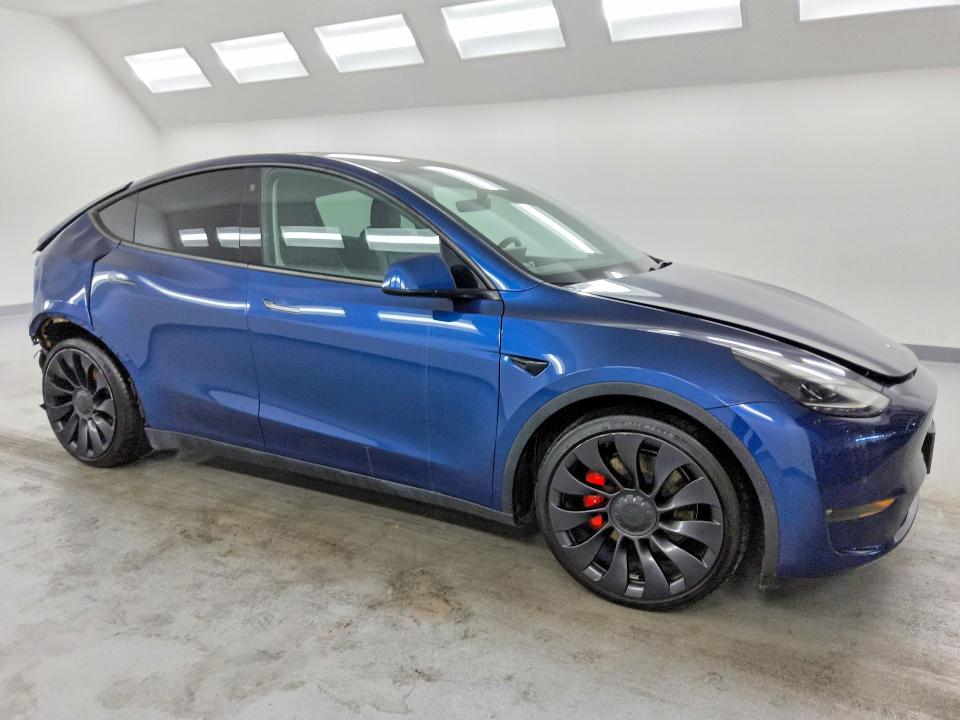 2022 Tesla Model Y მანქანა იყიდება აუქციონზე, vin: 7SAYGDEF6NF389239, აუქციონის ნომერი: 60960586