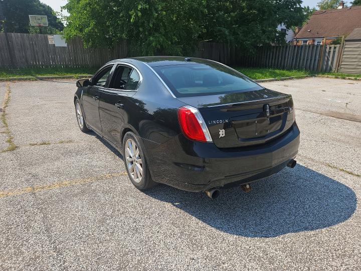 61325796 :رقم المزاد ، 1LNHL9FT8CG806403 vin ، 2012 Lincoln Mks مزاد بيع