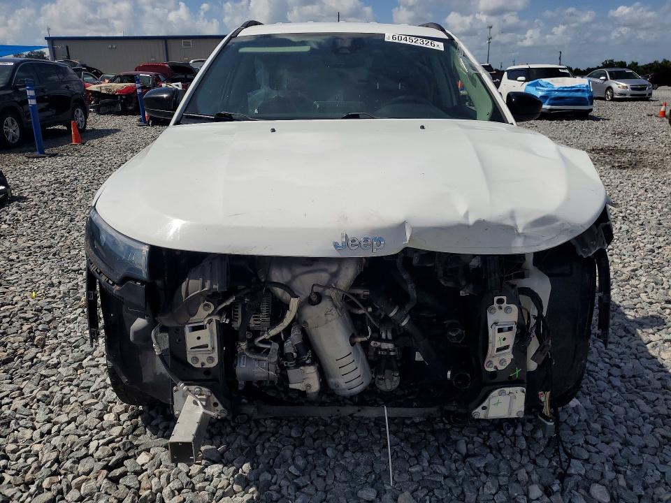 60452326 :رقم المزاد ، 3C4NJCBB5NT138758 vin ، 2022 Jeep Compass مزاد بيع