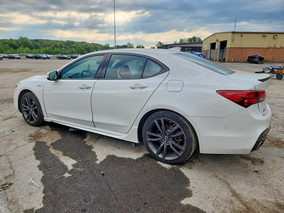 60576996 :رقم المزاد ، 19UUB3F6XLA003013 vin ، 2020 Acura Tlx مزاد بيع