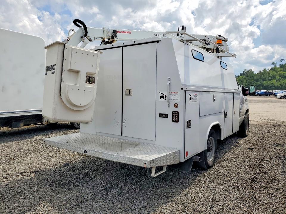 Продажа на аукционе авто 2019 Ford Ecoline, vin: 1FDWE3FS9KDC72754, номер лота: 59352026