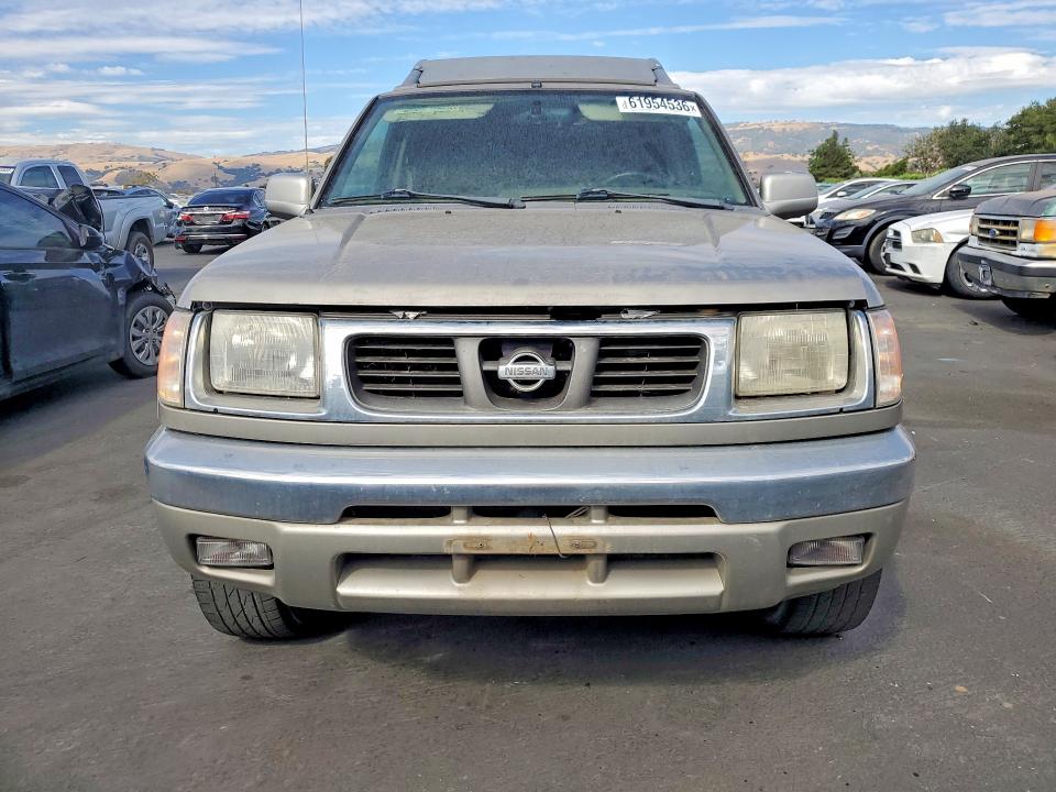 61954536 :رقم المزاد ، 1N6ED27T9YC423950 vin ، 2000 Nissan Frontier مزاد بيع