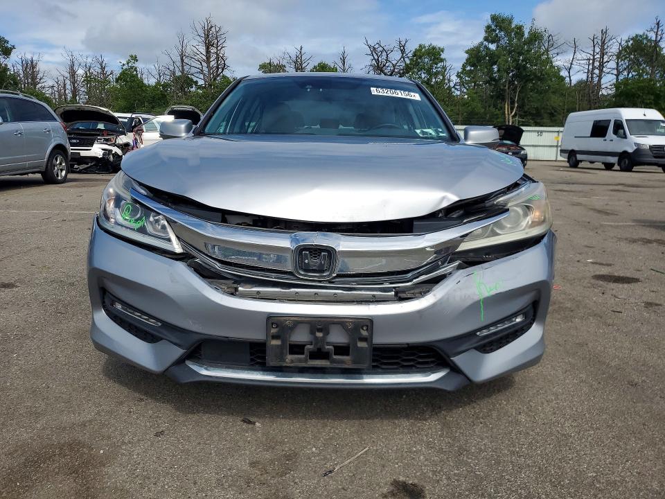 Продажа на аукционе авто 2016 Honda Accord, vin: 1HGCR2F04GA007013, номер лота: 63206156