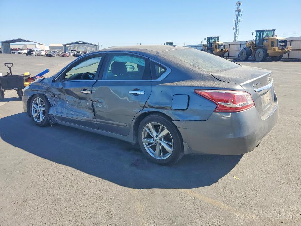 62700326 :رقم المزاد ، 1N4AL3AP5FN358222 vin ، 2015 Nissan Altima مزاد بيع