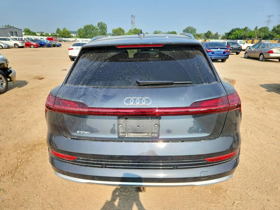 Aukcja sprzedaży 2019 Audi E-tron, vin: WA1VABGE4KB018762, numer aukcji: 61539306