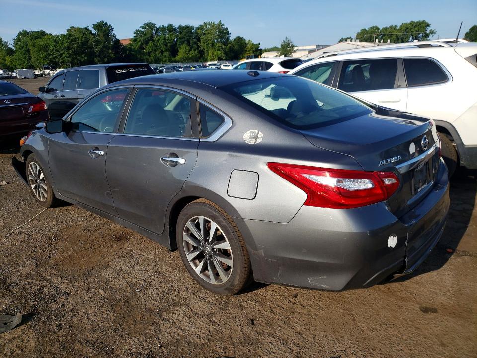 Продажа на аукционе авто 2017 Nissan Altima, vin: 1N4AL3AP8HC266066, номер лота: 61206596
