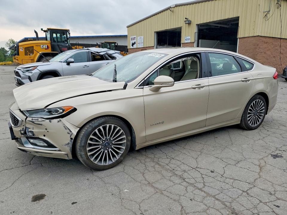 61810776 :رقم المزاد ، 3FA6P0RU9JR148280 vin ، 2018 Ford Fusion مزاد بيع