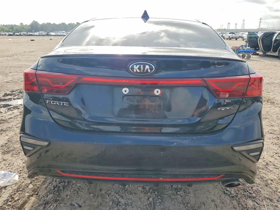 2021 Kia Forte მანქანა იყიდება აუქციონზე, vin: 3KPF34AD0ME423345, აუქციონის ნომერი: 61001216