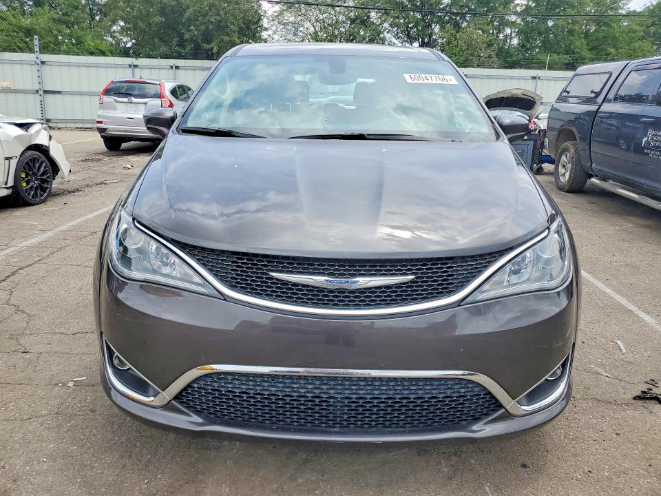 Продажа на аукционе авто 2018 Chrysler Pacifica, vin: 2C4RC1FG9JR122985, номер лота: 60047766