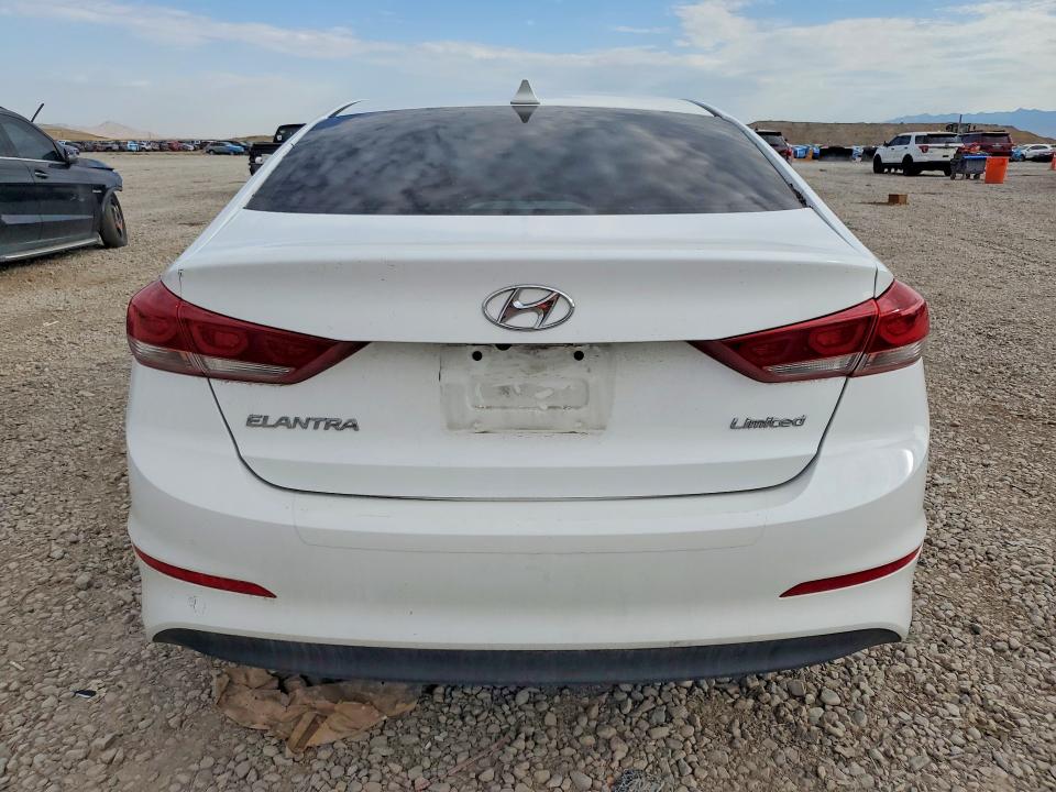 2017 Hyundai Elantra მანქანა იყიდება აუქციონზე, vin: 5NPD84LF2HH055839, აუქციონის ნომერი: 62905906