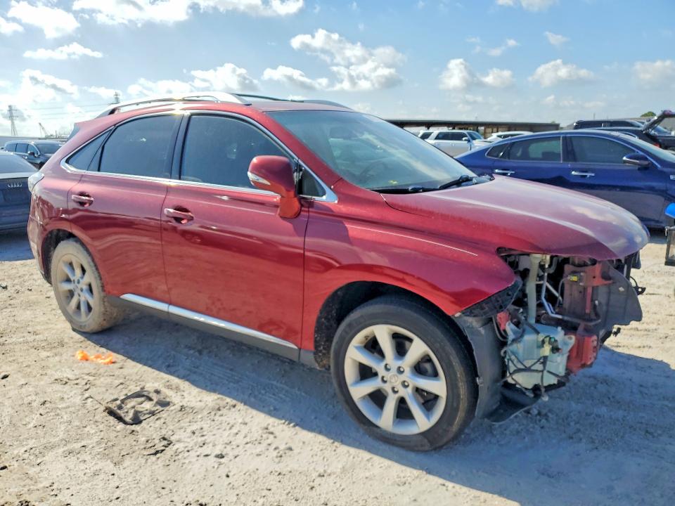 61761046 :رقم المزاد ، 2T2ZK1BA1AC040751 vin ، 2010 Lexus Rx مزاد بيع