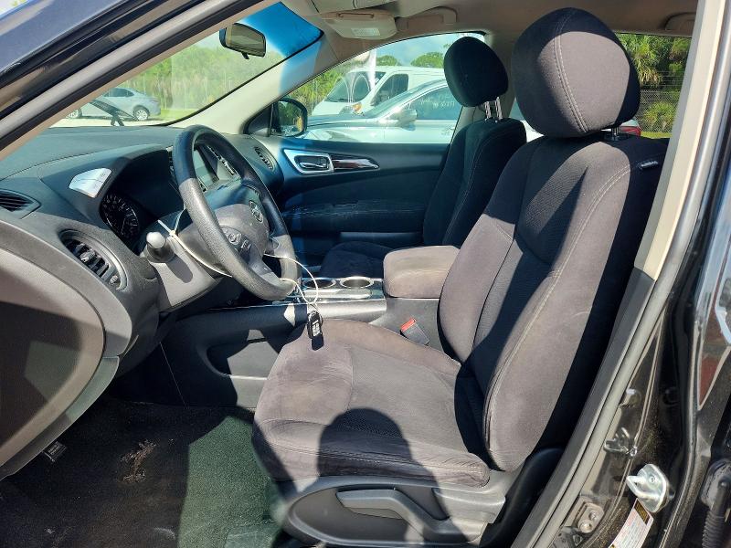 62332106 :رقم المزاد ، 5N1AR2MN2FC686976 vin ، 2015 Nissan Pathfinder مزاد بيع