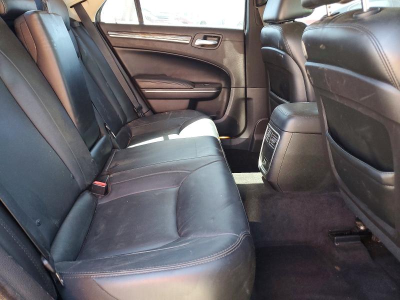 63073456 :رقم المزاد ، 2C3CCAAG4GH211900 vin ، 2016 Chrysler 300 مزاد بيع