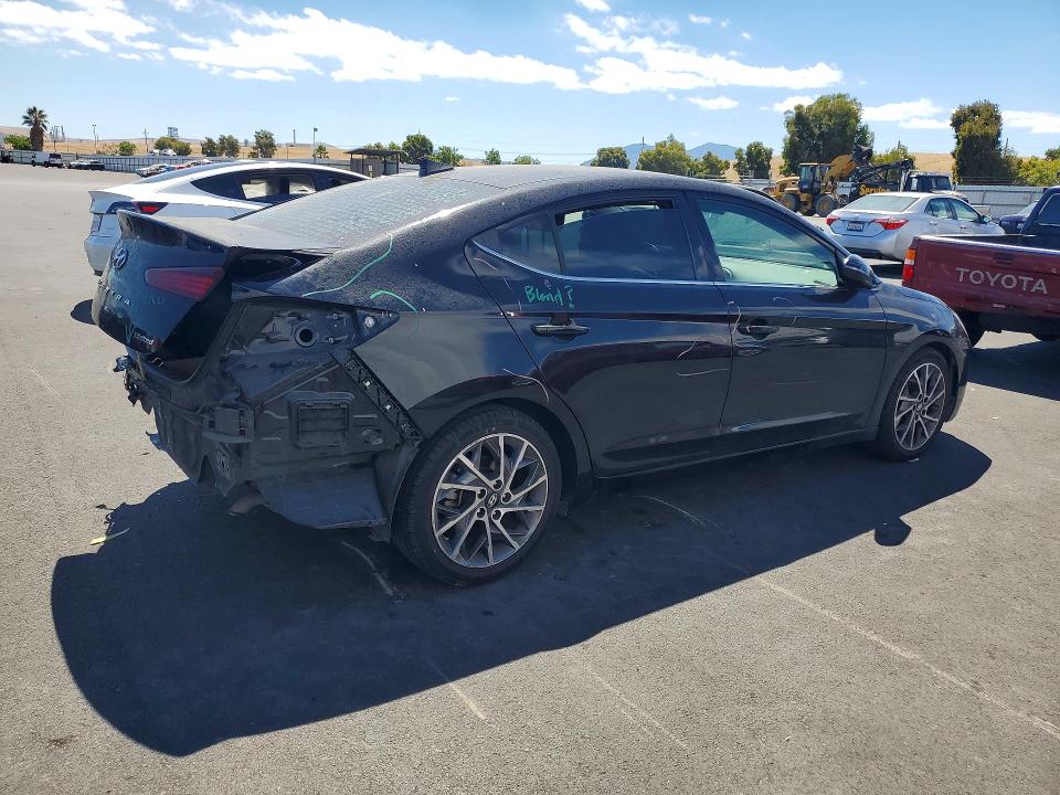 62130666 :رقم المزاد ، 5NPD84LF1KH456144 vin ، 2019 Hyundai Elantra مزاد بيع