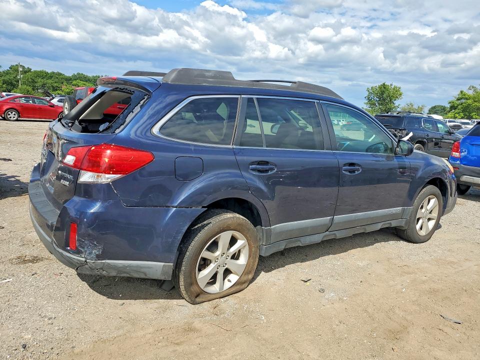 63128466 :رقم المزاد ، 4S4BRBCC3D3238750 vin ، 2013 Subaru Outback مزاد بيع