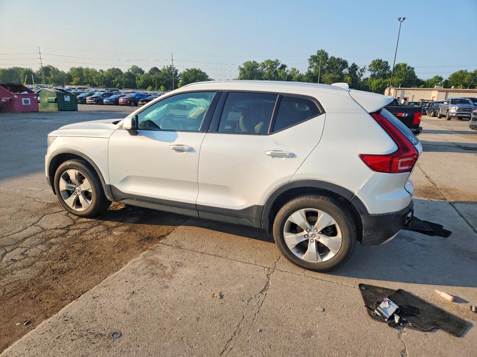 62627636 :رقم المزاد ، YV4162UK8M2507262 vin ، 2021 Volvo Xc40 مزاد بيع