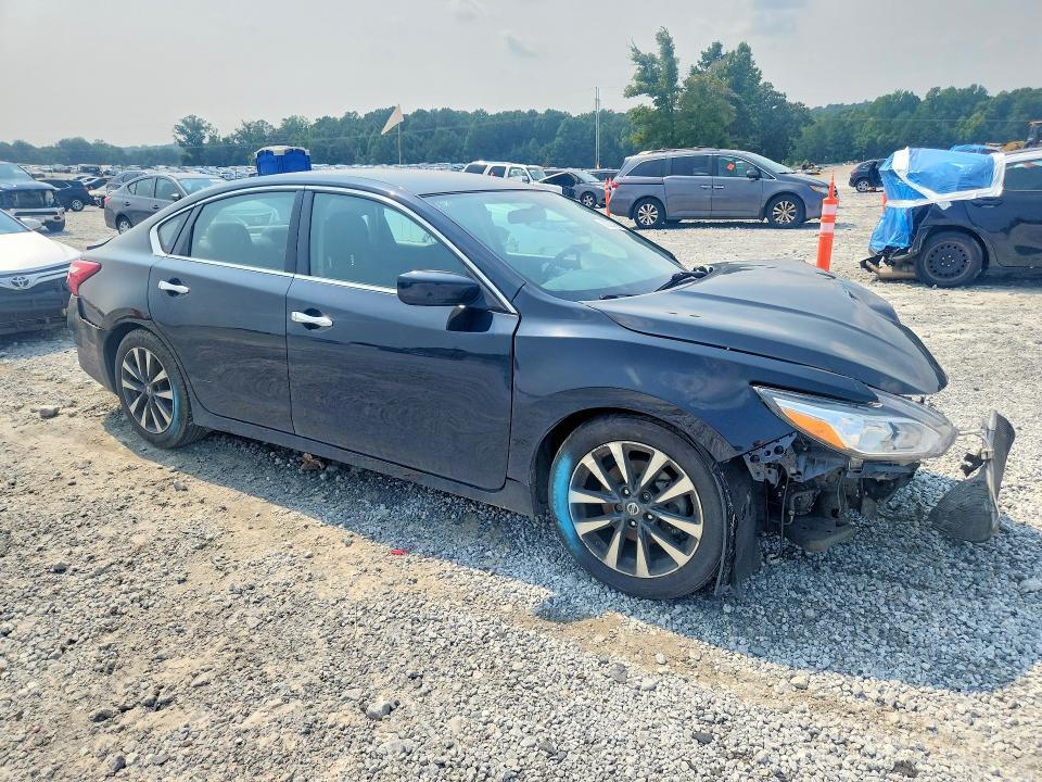 2017 Nissan Altima მანქანა იყიდება აუქციონზე, vin: 1N4AL3APXHC187658, აუქციონის ნომერი: 60227996