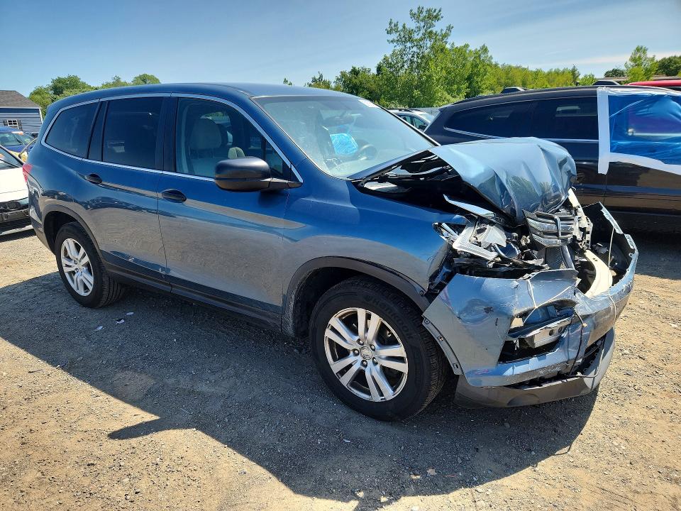 Продаж на аукціоні авто 2017 Honda Pilot, vin: 5FNYF6H10HB030579, номер лоту: 61876316