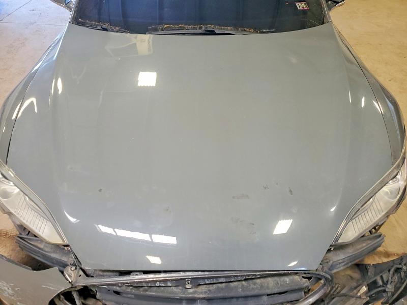 61417626 :رقم المزاد ، 5YJSA1S17EFP56290 vin ، 2014 Tesla Model S مزاد بيع