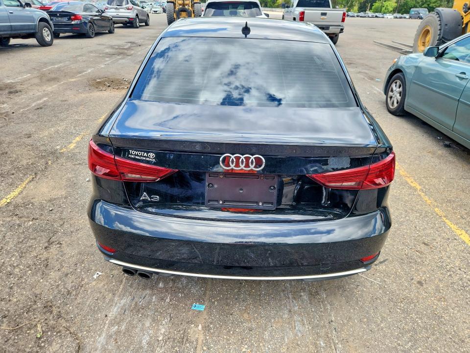 2018 Audi A3 მანქანა იყიდება აუქციონზე, vin: WAUAUGFF2J1036486, აუქციონის ნომერი: 61881896