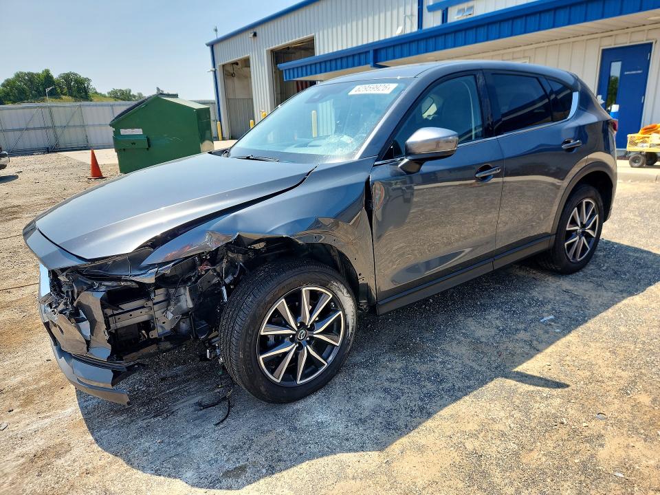 62959926 :رقم المزاد ، JM3KFBDMXJ0385897 vin ، 2018 Mazda Cx-5 مزاد بيع