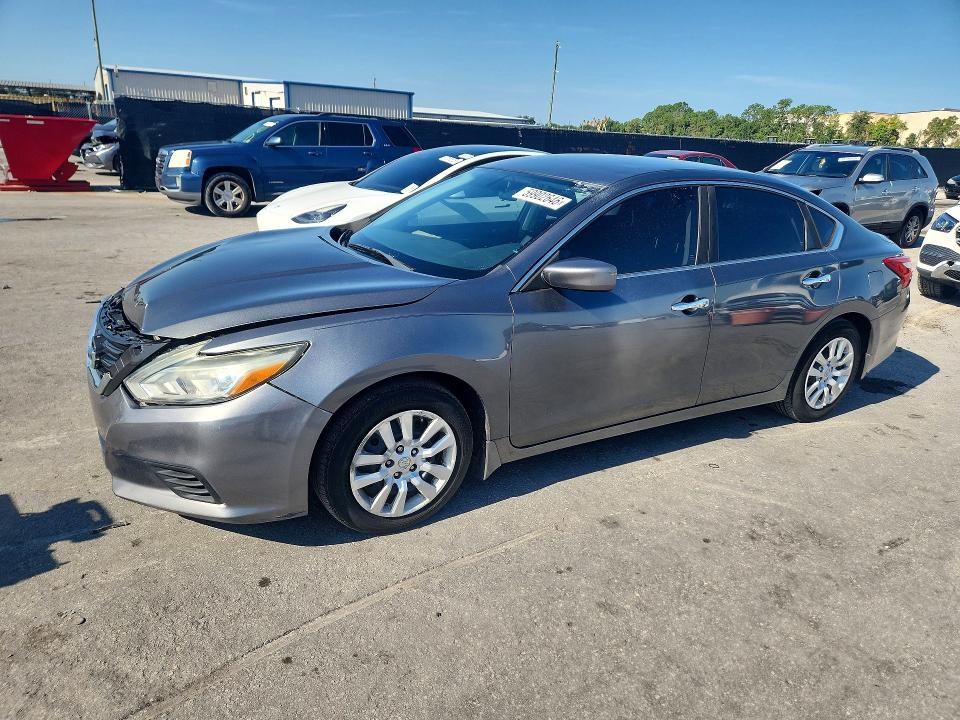 Продажа на аукционе авто 2017 Nissan Altima, vin: 1N4AL3AP8HC495847, номер лота: 59902646