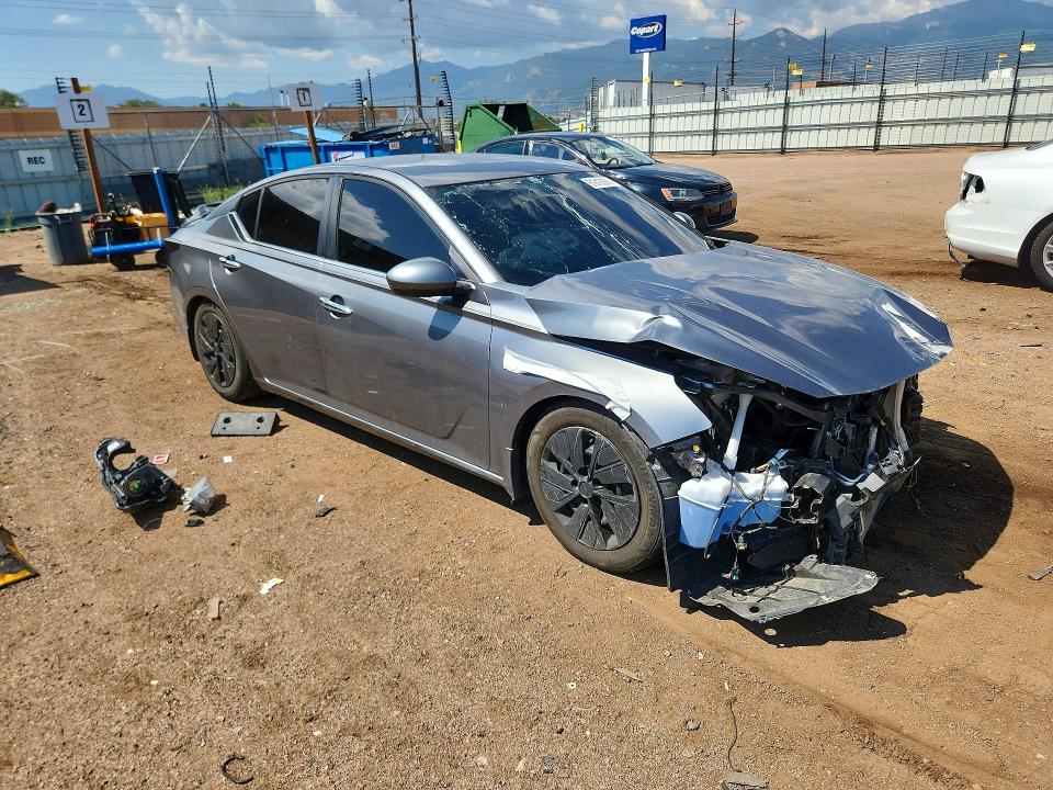 2020 Nissan Altima მანქანა იყიდება აუქციონზე, vin: 1N4BL4BV6LC169089, აუქციონის ნომერი: 61813586