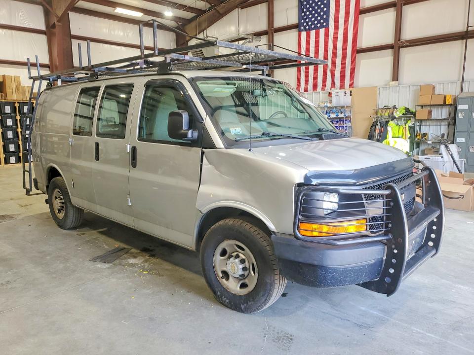 Продажа на аукционе авто 2017 Chevrolet Express G2500, vin: 1GCWGAFF2H1130102, номер лота: 61305986