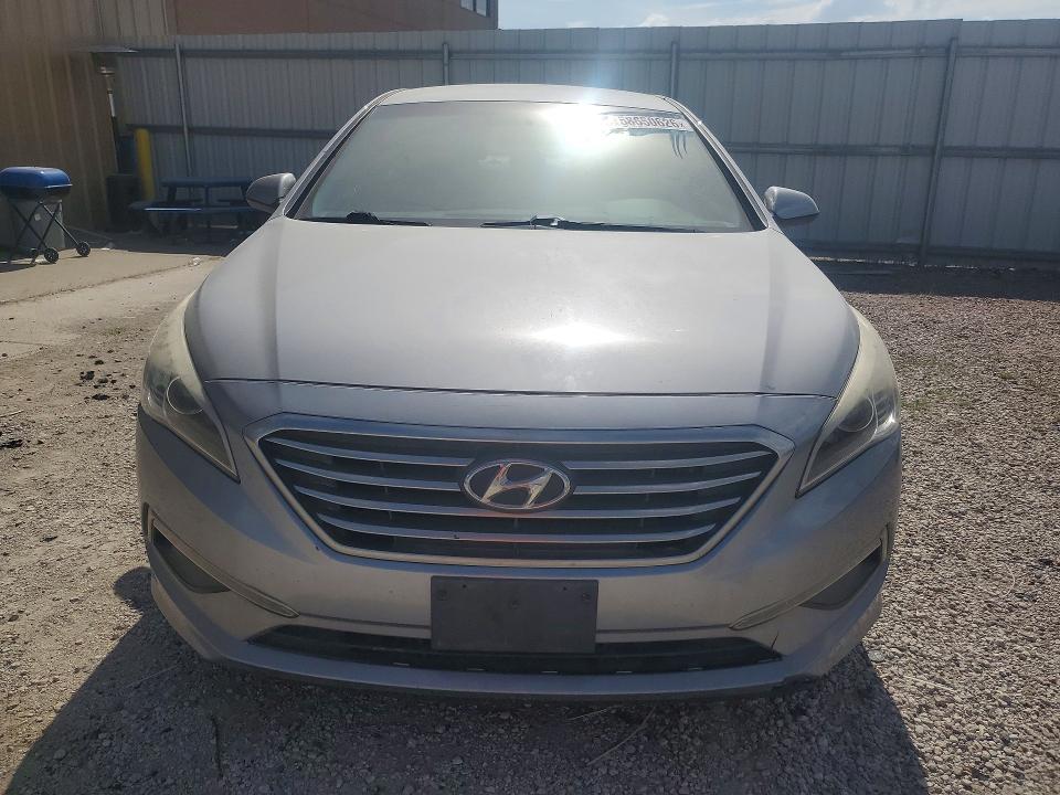 2015 Hyundai Sonata მანქანა იყიდება აუქციონზე, vin: 5NPE24AFXFH199239, აუქციონის ნომერი: 58650626
