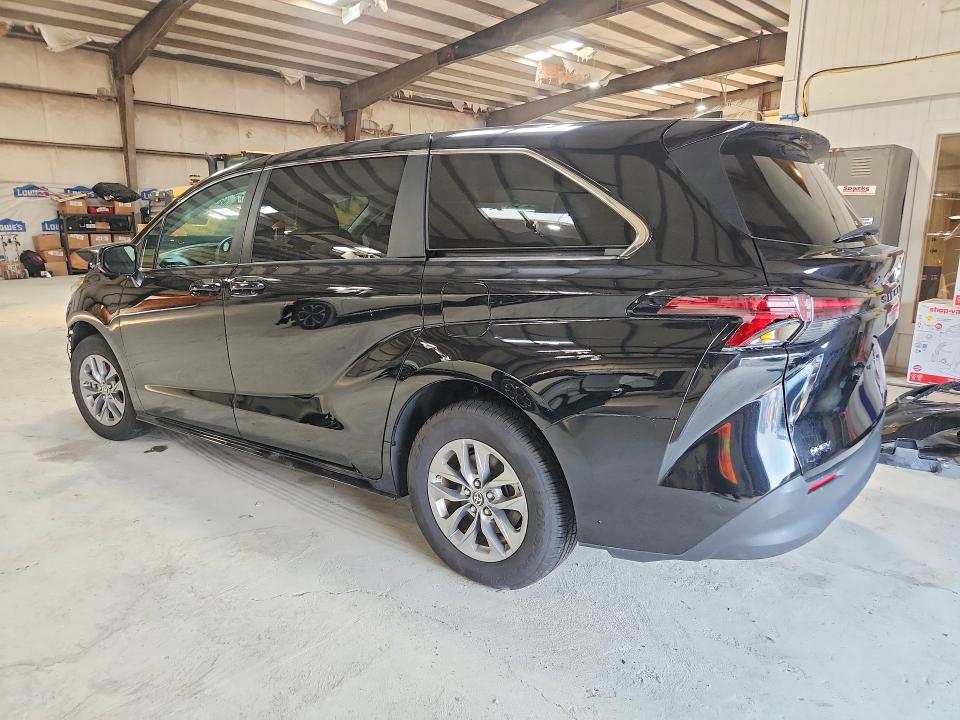 2025 Toyota Sienna მანქანა იყიდება აუქციონზე, vin: 5TDKRKEC0SS231526, აუქციონის ნომერი: 62854686