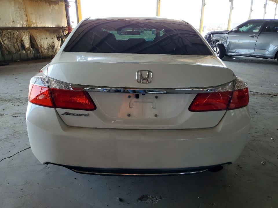 Продаж на аукціоні авто 2015 Honda Accord, vin: 1HGCR2F73FA264482, номер лоту: 62540466