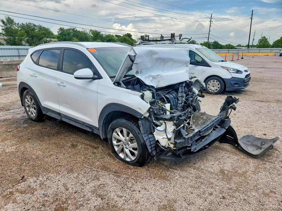 60128196 :رقم المزاد ، KM8J33A41MU307928 vin ، 2021 Hyundai Tucson مزاد بيع