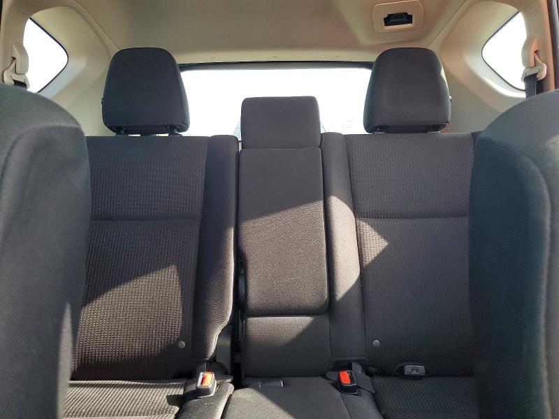 Продаж на аукціоні авто 2017 Toyota Rav4, vin: JTMZFREV7HJ117787, номер лоту: 61810276