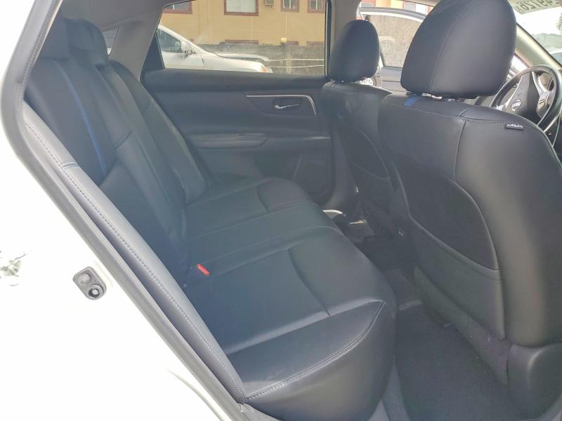 Продажа на аукционе авто 2018 Nissan Altima, vin: 1N4AL3AP6JC235288, номер лота: 60249726