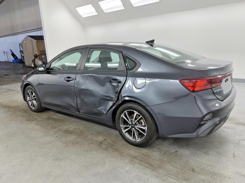 2023 Kia Forte მანქანა იყიდება აუქციონზე, vin: 3KPF24AD9PE633837, აუქციონის ნომერი: 60897396