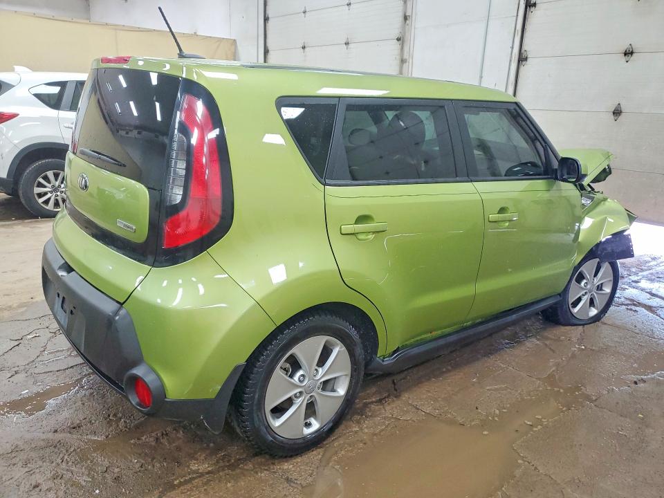 62240706 :رقم المزاد ، KNDJP3A53F7816180 vin ، 2015 Kia Soul مزاد بيع