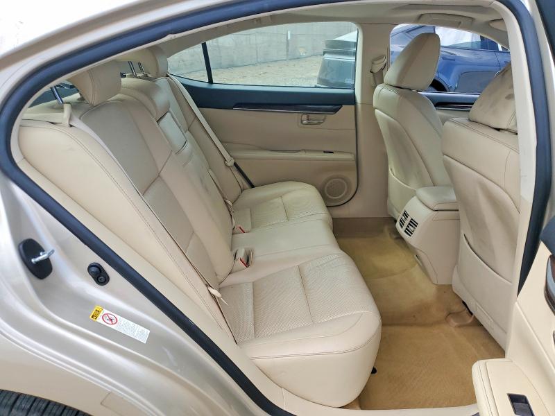61878306 :رقم المزاد ، JTHBK1GG8D2064369 vin ، 2013 Lexus Es مزاد بيع