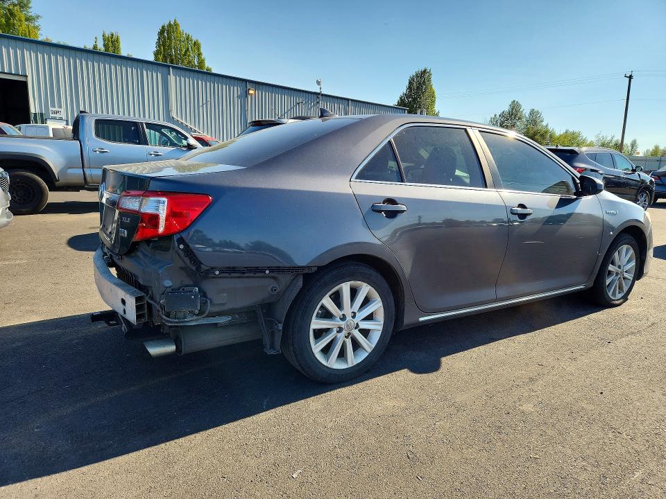 60591276 :رقم المزاد ، 4T1BD1FK7CU057669 vin ، 2012 Toyota Camry Hybrid مزاد بيع