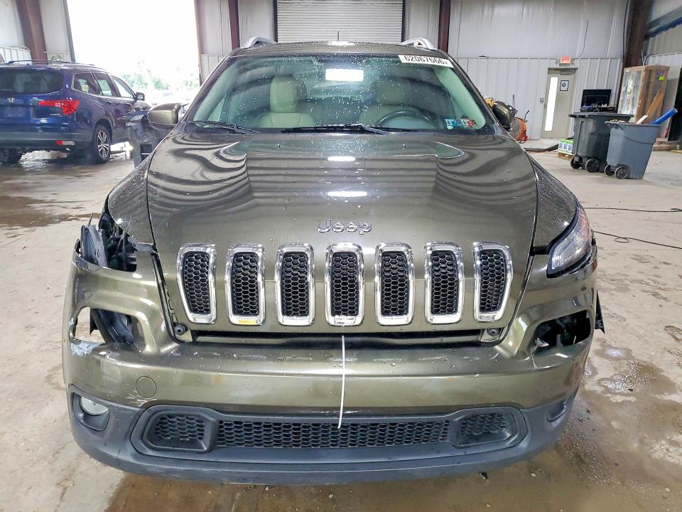 Продажа на аукционе авто 2015 Jeep Cherokee, vin: 1C4PJMCSXFW501211, номер лота: 62067666