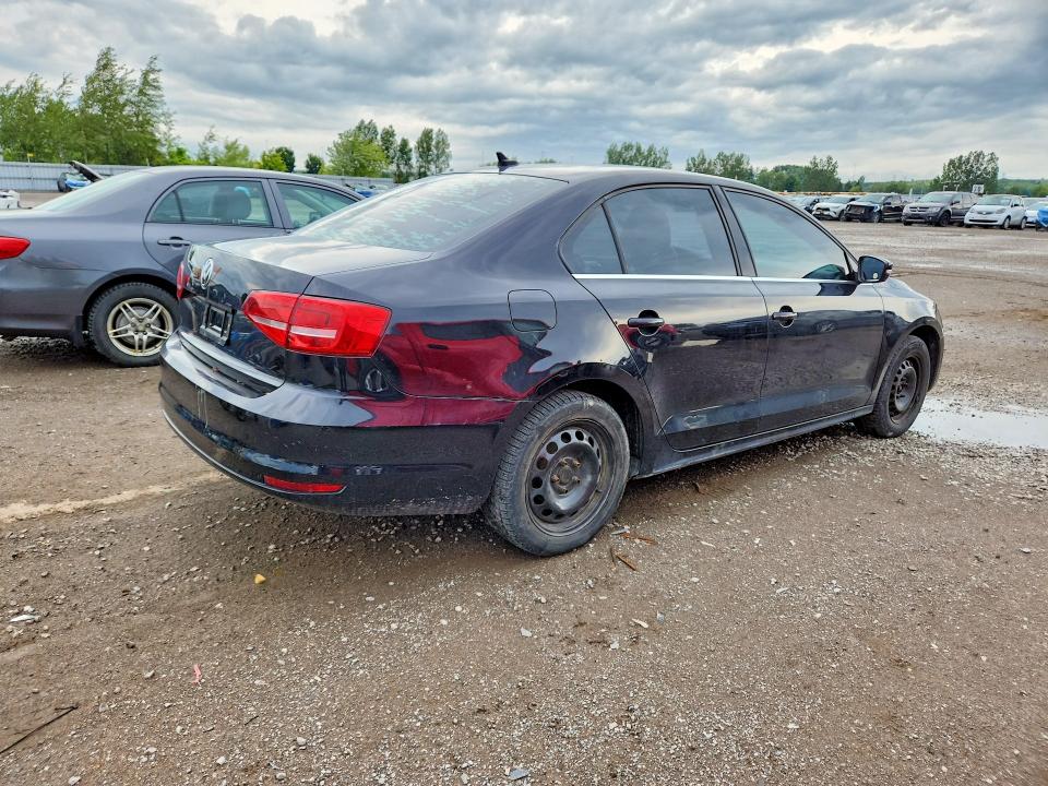 61702066 :رقم المزاد ، 3VW2K7AJ3FM419658 vin ، 2015 Volkswagen Jetta مزاد بيع