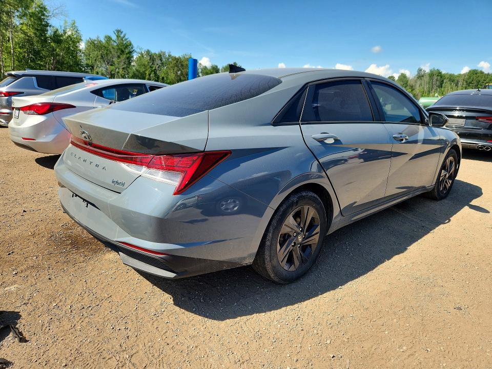 60447696 :رقم المزاد ، KMHLM4AJ7NU019978 vin ، 2022 Hyundai Elantra مزاد بيع